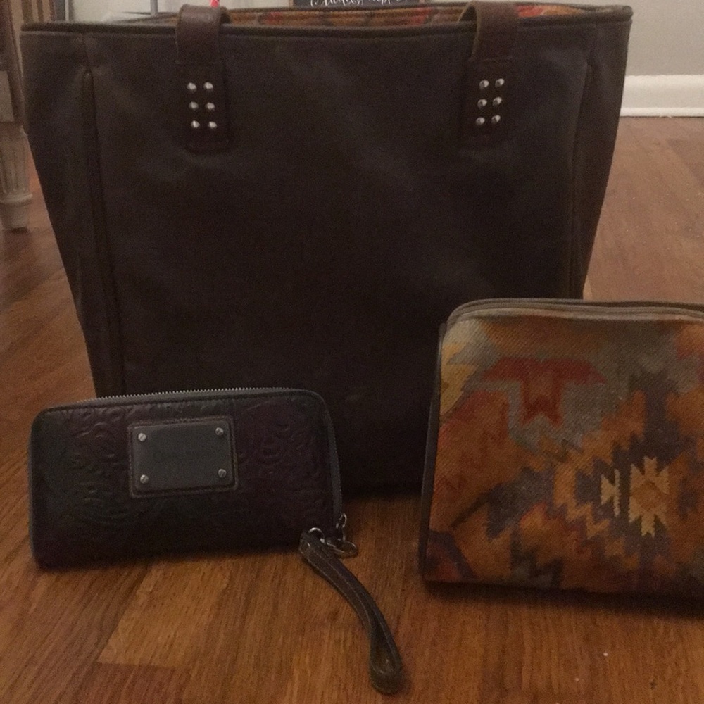 Consuela set- purse and make up bag, only